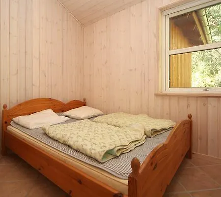 Four-bedroom Holiday In 2 Knebel