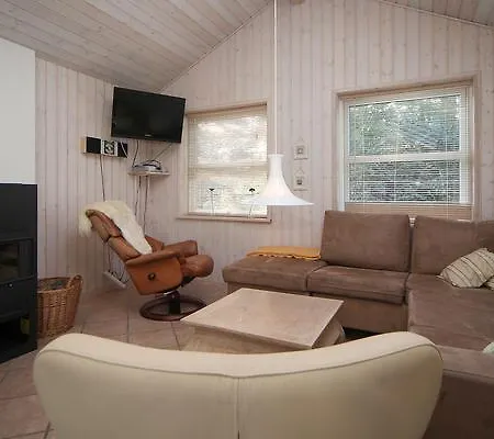 Semesterbostad Four-bedroom Holiday In 2